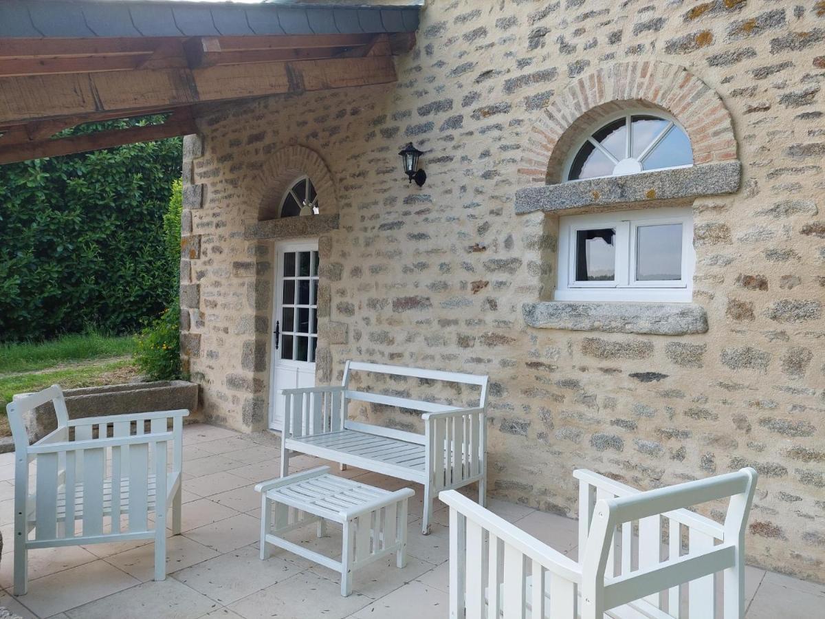 Condé-sur-Sarthe Manoir De La Chapelle Bed & Breakfast エクステリア 写真